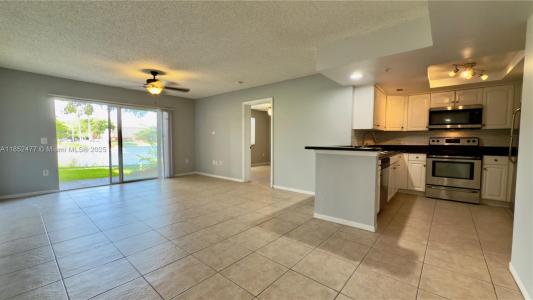 4191 N Haverhill Rd 414, West Palm Beach, Florida 33417, USA