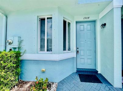 1904 Alamanda Way 1904, Riviera Beach, Florida 33404, USA