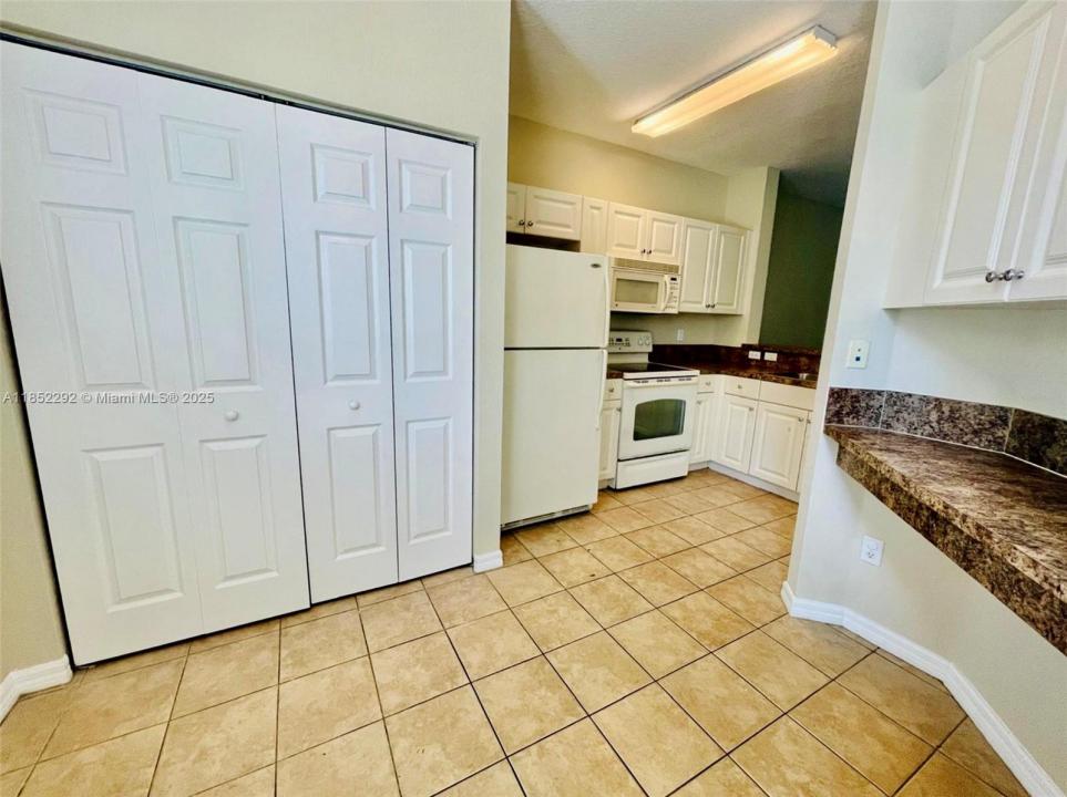 1904 Alamanda Way 1904, Riviera Beach, פלורידה 33404, ארצות הברית של אמריקה 