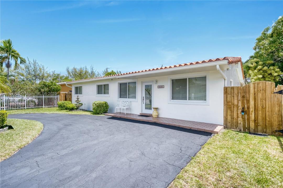 8230 SW 45th St, Miami, 플로리다 33155, 미국