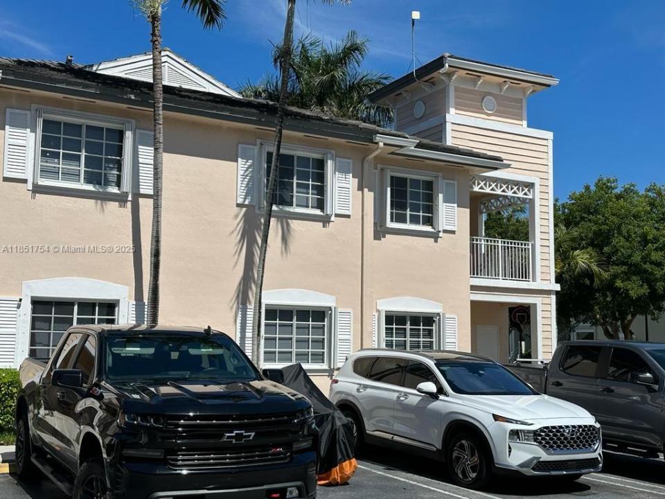 372 NE 26th Pl 206, Homestead, פלורידה 33033, ארצות הברית של אמריקה 
