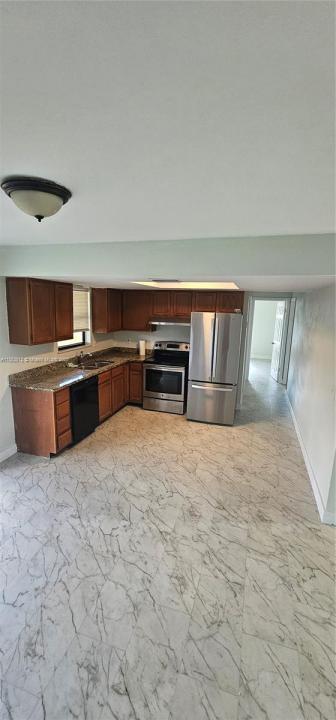 6502 Kenwood Rd ., Fort Pierce, Флорида 34951, Соединенные Штаты