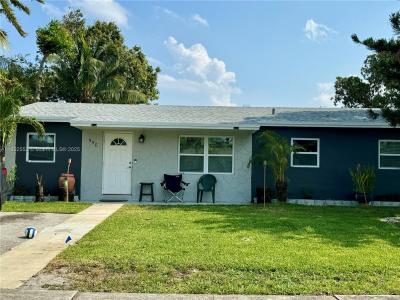 550 SW 11th Dr, Deerfield Beach, Florida 33441, USA