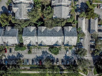11133 SW 8th St 102, Pembroke Pines, Florida 33025, USA