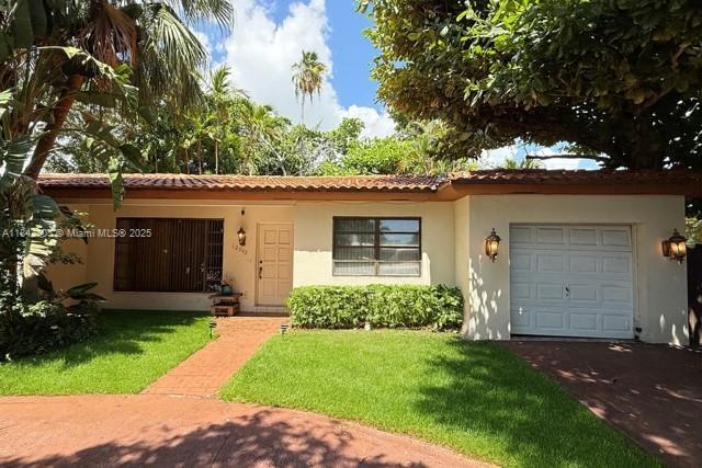 12942 Ixora Rd, North Miami, 佛罗里达州 33181, 美国