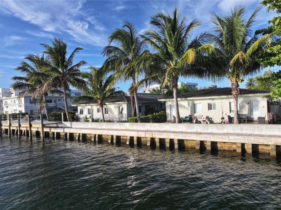 2200 Bay Dr 3, Miami Beach, Floride 33141, États-Unis