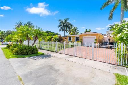 15440 SW 294th Ter, Homestead, Florida 33033, USA