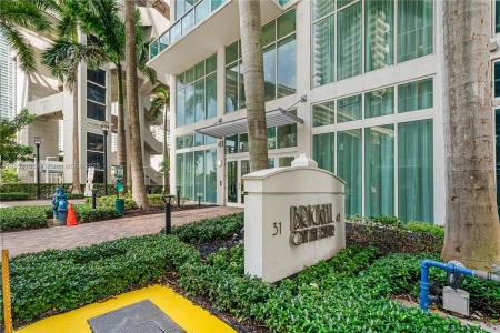 41 SE 5th St 1607, Miami, Florida 33131, USA