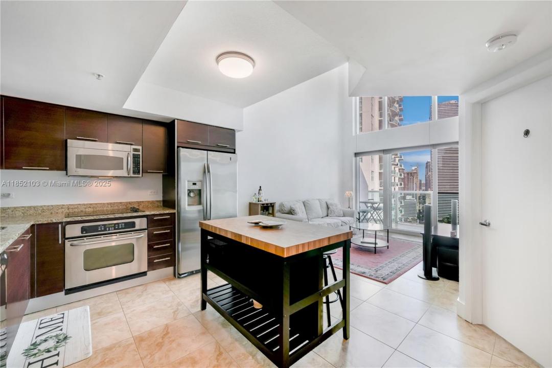 41 SE 5th St 1607, Miami, פלורידה 33131, ארצות הברית של אמריקה 