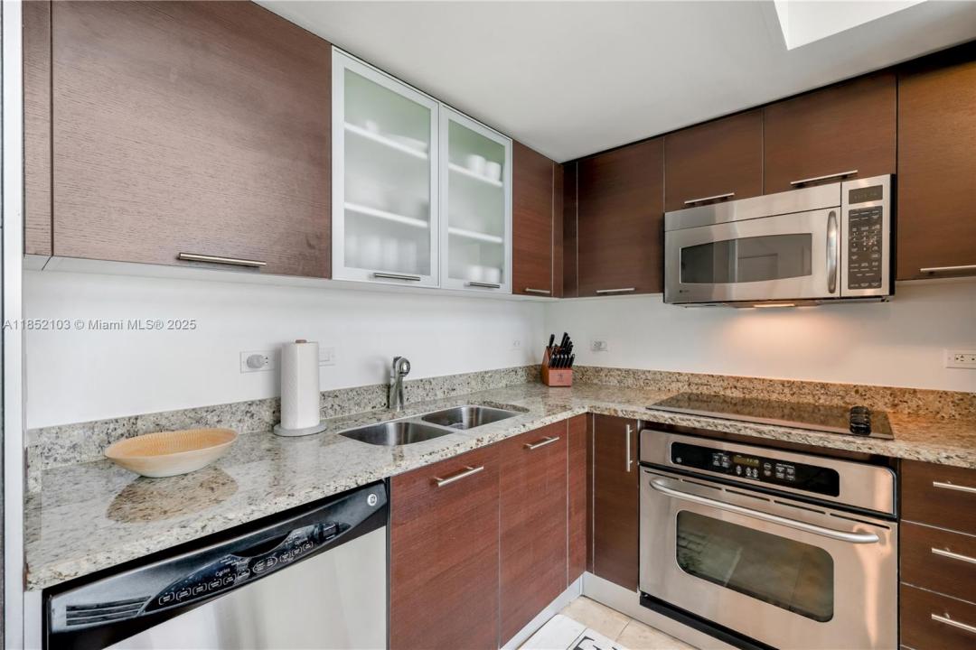 41 SE 5th St 1607, Miami, פלורידה 33131, ארצות הברית של אמריקה 