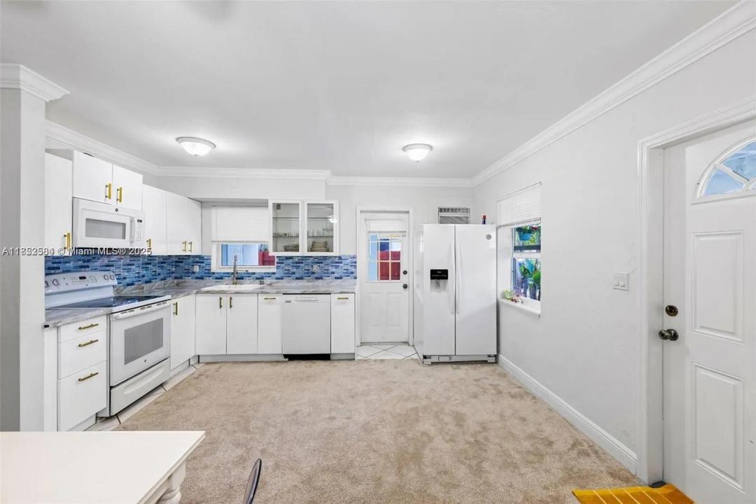 2210 Roosevelt St, Hollywood, 佛罗里达州 33020, 美国