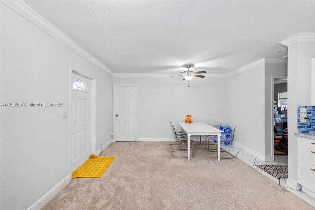 2210 Roosevelt St, Hollywood, 佛罗里达州 33020, 美国