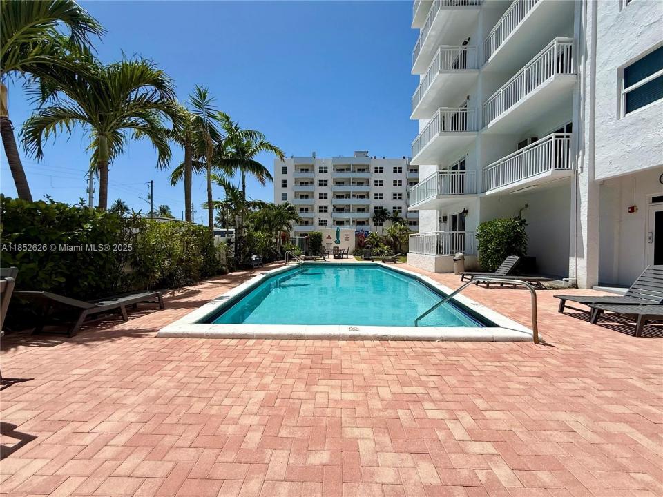 200 S Birch Rd 103, Fort Lauderdale, Florida 33316, HOA KỲ