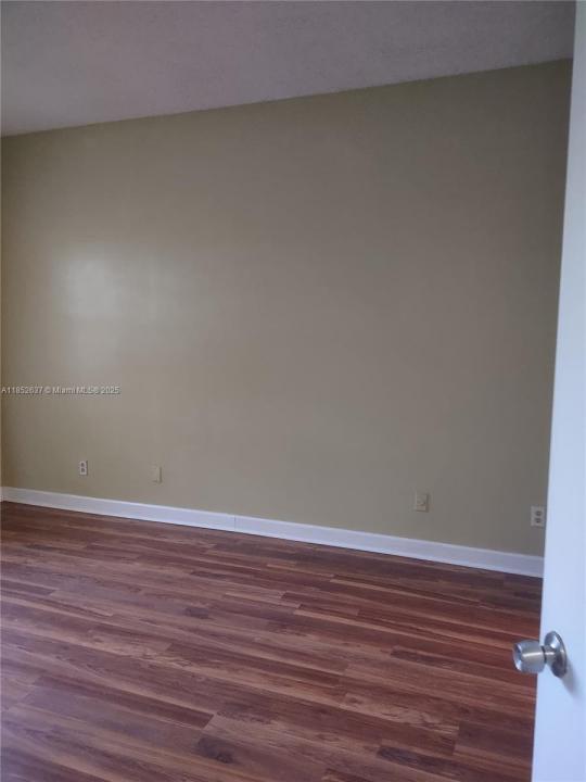 620 Cypress Club Way E13, Deerfield Beach, Floryda 33064, USA