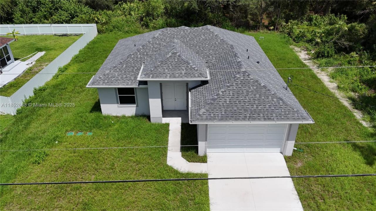 739 Sunrise Blvd, Lehigh Acres, Florida 33974