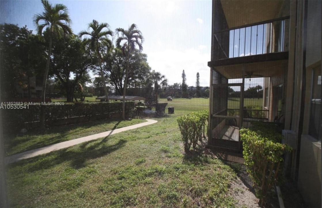 6361 N Falls Cir Dr 109, Lauderhill, Florida 33319, Stati Uniti