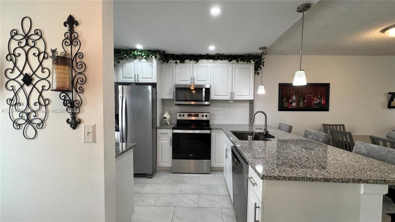 7200 NW 5th Ct 208, Margate, 佛罗里达州 33063, 美国
