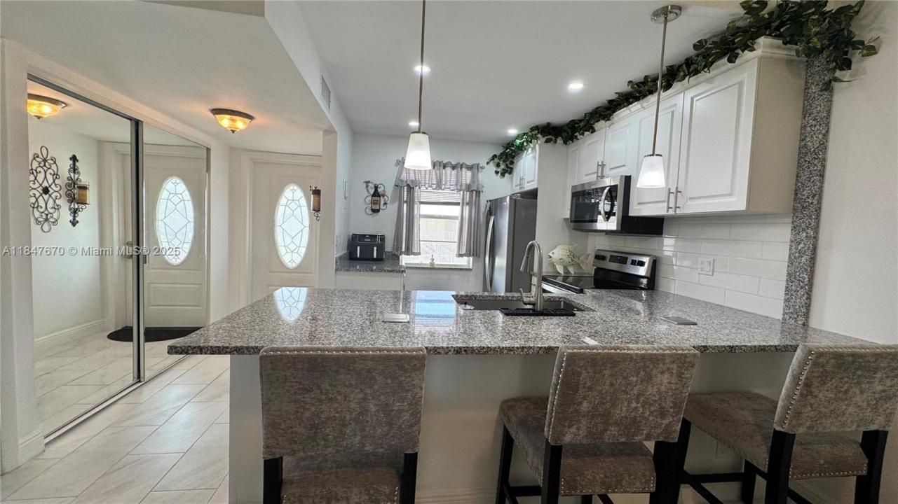 7200 NW 5th Ct 208, Margate, 佛罗里达州 33063, 美国