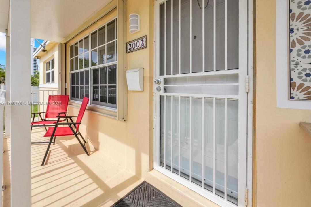 2000 SW 14th Ave 2002, Miami, Florida 33145