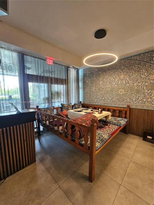 2995 NE 163rd St, North Miami Beach, فلوريدا 33160, الولايات المتحدة