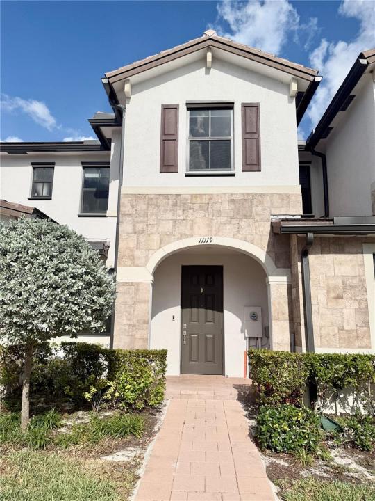 11119 W 34th Way 11119, Hialeah, Floryda 33018, USA