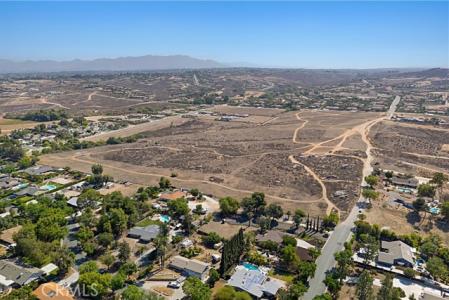 Bradley, Riverside, California 92506, HOA KỲ