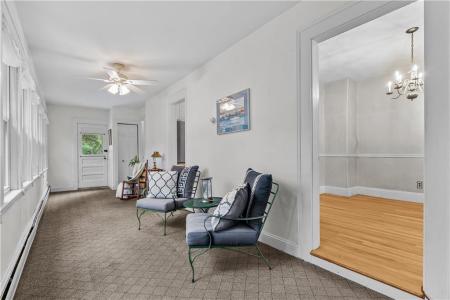 303 Washington Road, Barrington, Rhode Island 02806, USA