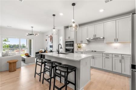 141 East Point Drive, East Providence, 羅德島州 02916, 美國