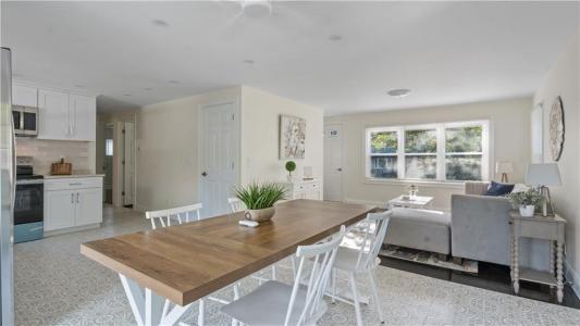 25 Douglas Circle, Smithfield, Rhode Island 02828, Estados Unidos