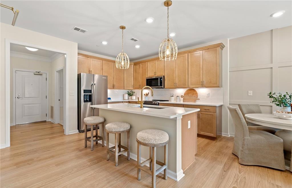 141 East Point Drive 112, East Providence, Rhode Island 02916, Estados Unidos