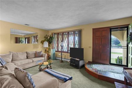 160 Elena Street, Cranston, ロードアイランド 02920, アメリカ合衆国