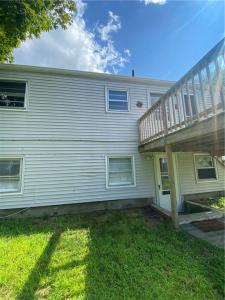 345 Post Road, Warwick, Rhode Island 02888, USA