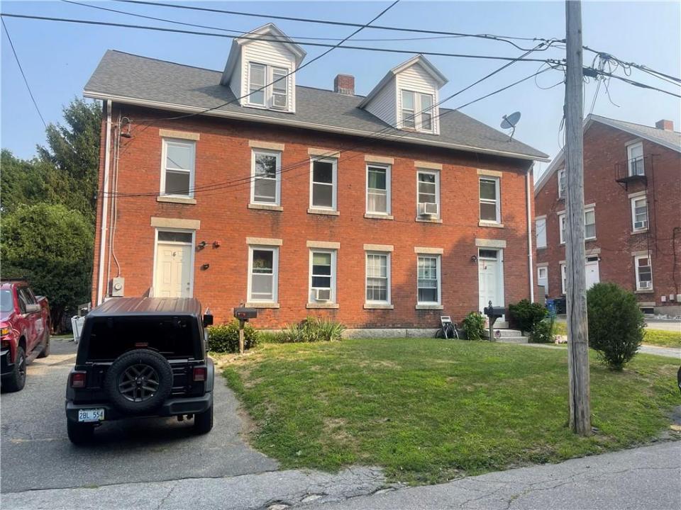 4 Brayton Court 2L, Cumberland, 罗得岛 02864, 美国