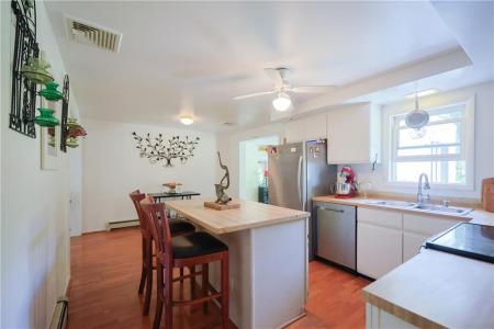 42 Hopkins Avenue, Johnston, Rhode Island 02919, Amerika Birleşik Devletleri