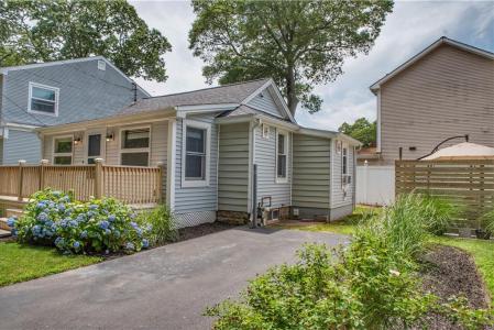12 N Shore Drive, East Providence, Rhode Island 02915, Estados Unidos