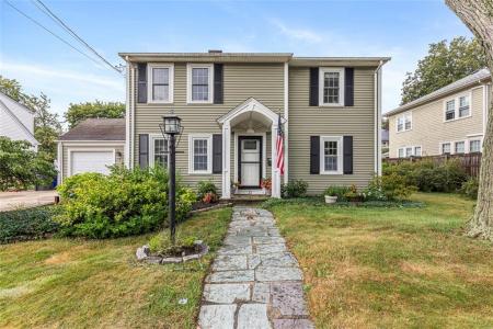 21 Woburn Road, East Providence, رود ايلاند 02916, الولايات المتحدة
