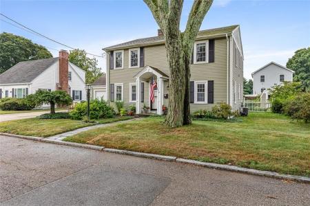 21 Woburn Road, East Providence, رود ايلاند 02916, الولايات المتحدة