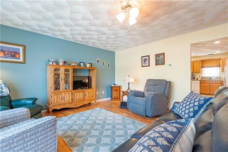 17 Hyde Avenue, Pawtucket, RI 02861, USA