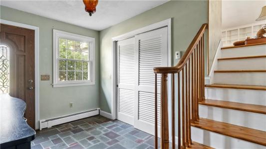 5 Fishing Cove Road, North Kingstown, Rhode Island 02852, Estados Unidos