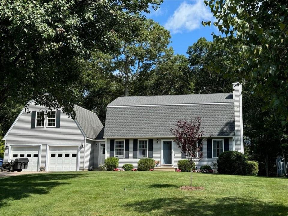 8 Healey Brook Drive, Charlestown, Rhode Island 02813, Estados Unidos