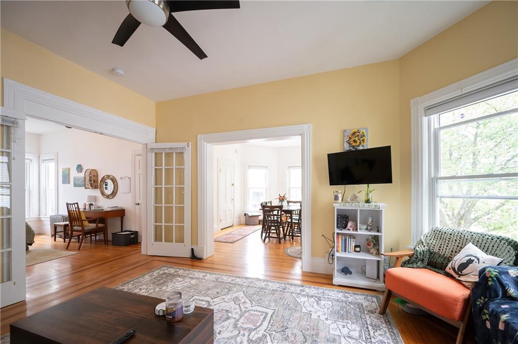 81 Wheeler Avenue 2, Cranston, Rhode Island 02905