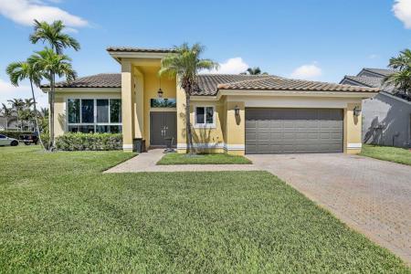 1210 NW 193rd Ave, Chapel Trail Estates, Pembroke Pines, Florida 33029
