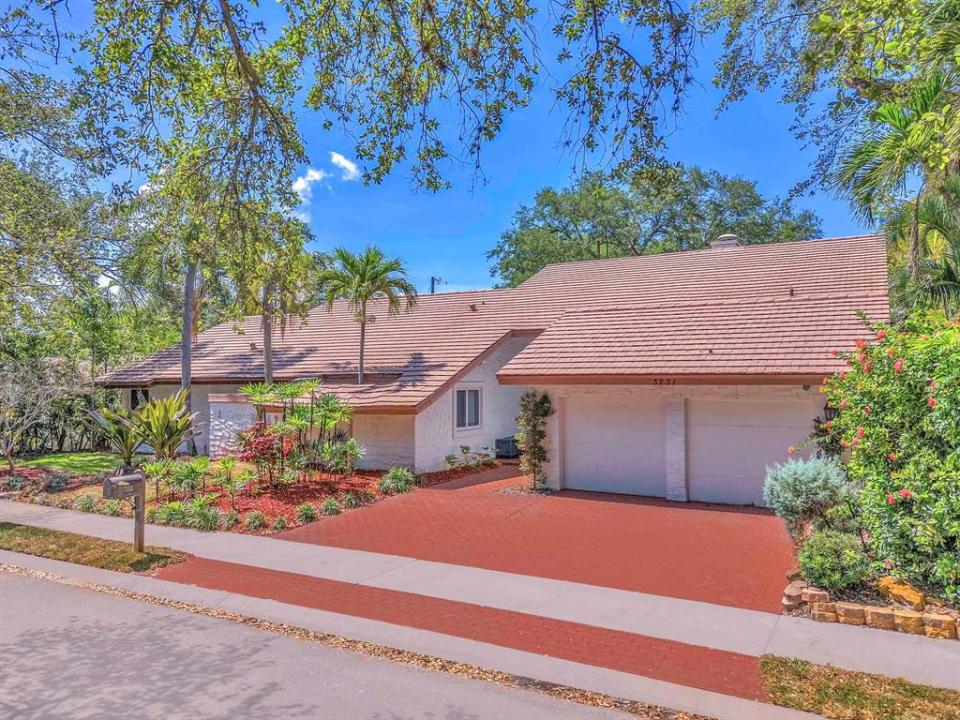 3231 N 38th St, Hollywood, Florida 33021, Estados Unidos