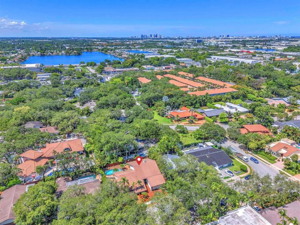 3231 N 38th St, Hollywood, Florida 33021, Estados Unidos