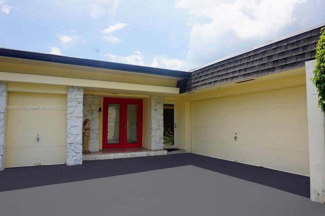4511 King Palm Dr 0, Tamarac, Florida 33319