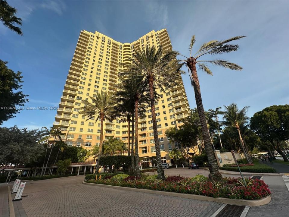19501 W Country Club Dr 1712, Aventura, 佛罗里达州 33180, 美国