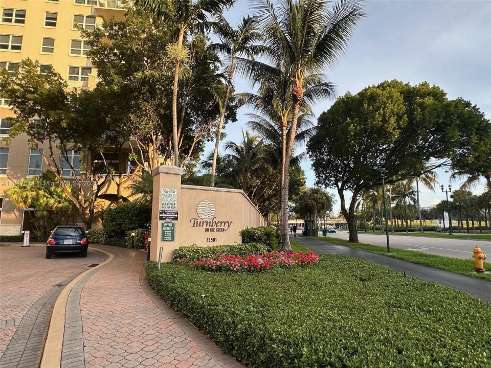 19501 W Country Club Dr 1712, Aventura, 佛罗里达州 33180, 美国