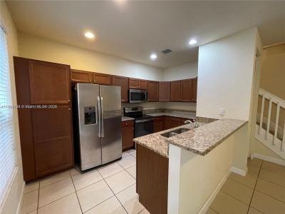 17103 SW 96th St, Miami, Florida 33196, USA