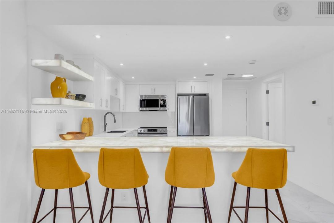 780 NE 69th St PH-6, Miami, Flórida 33138, Estados Unidos