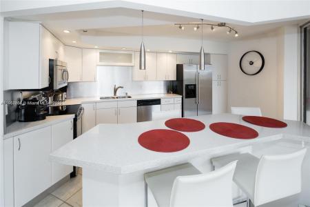 15645 Collins Ave 601, Sunny Isles Beach, Florida 33160, USA